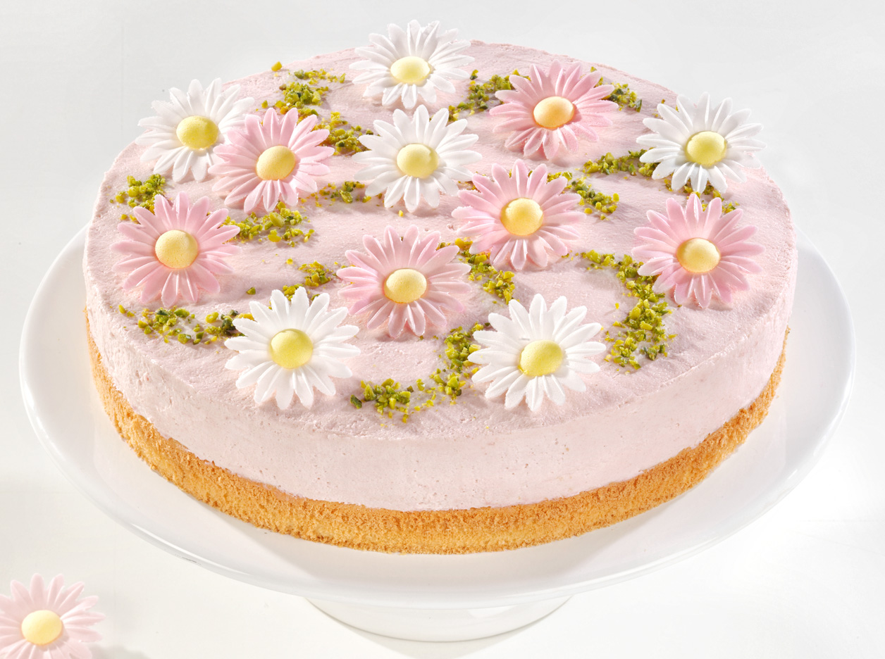 Vegane Erdbeer-Sahne-Torte
