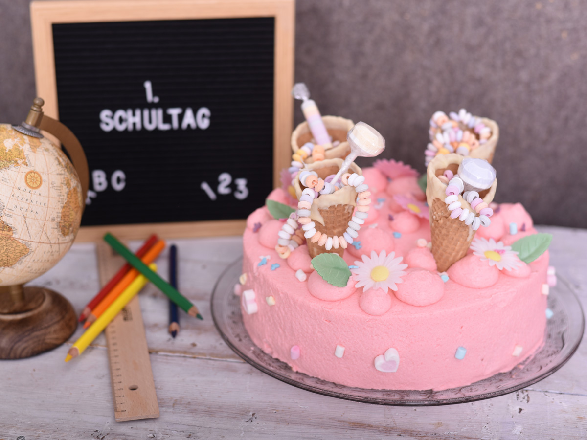 Einschulungstorte mit Oreokeks-Sahnefüllung