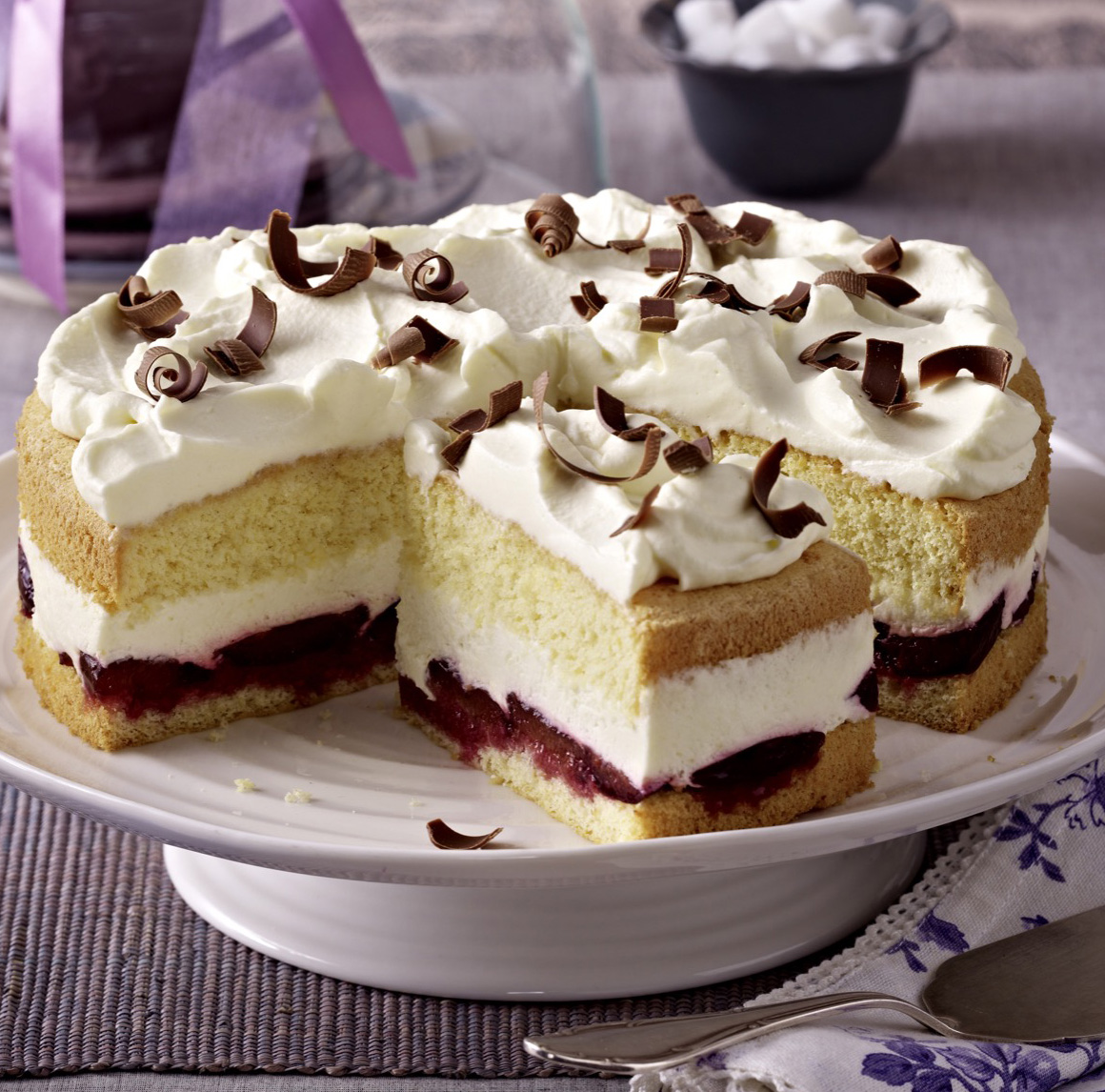 Holunder-Zwetschgen-Kuchen