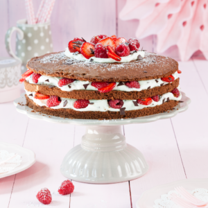 Beeren-Layer-Cake