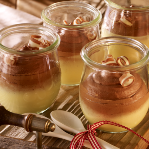 Espresso-Schoko-Dessert mit Vanillesoße