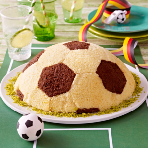 Fußball-Kuppeltorte