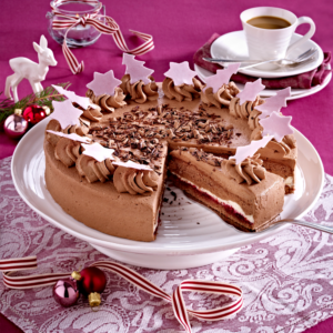 Weihnachtliche Schoko-Sahne-Torte