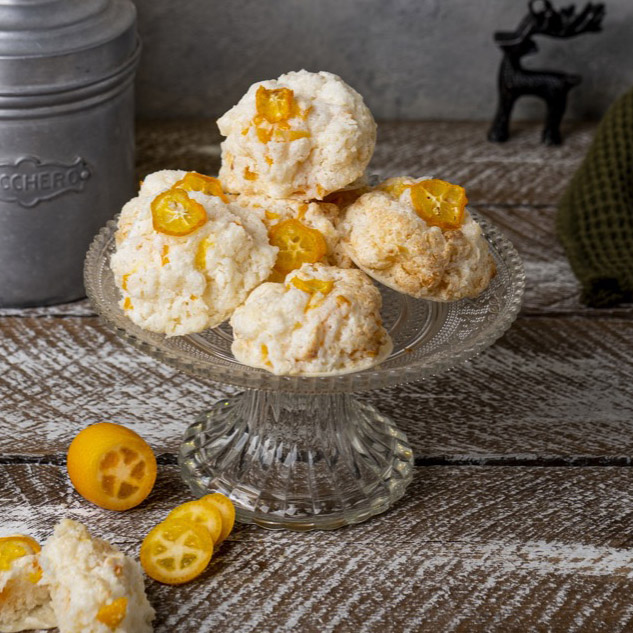 Kokosmakronen mit Kumquats