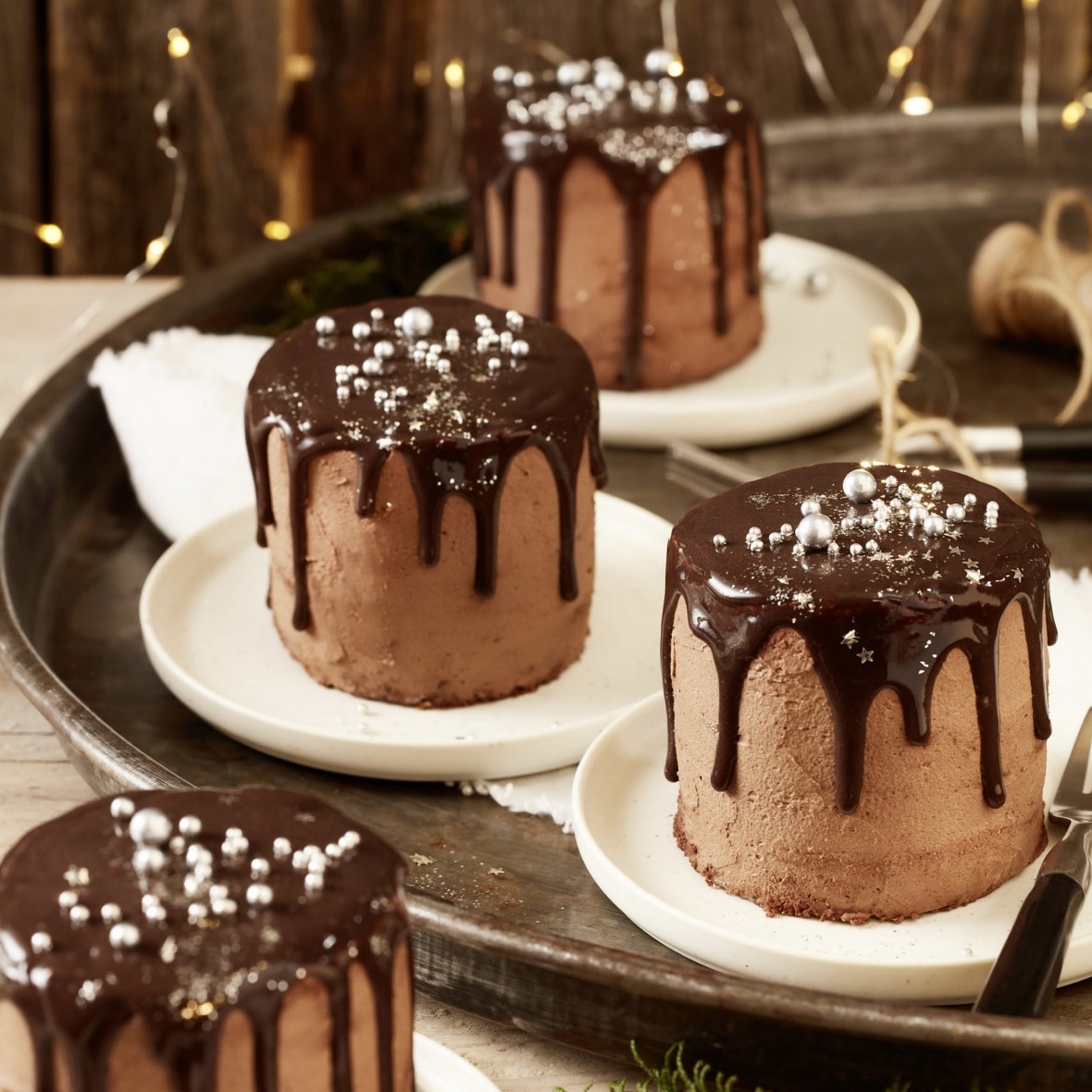 Weihnachtliche Mini-Drip-Cakes